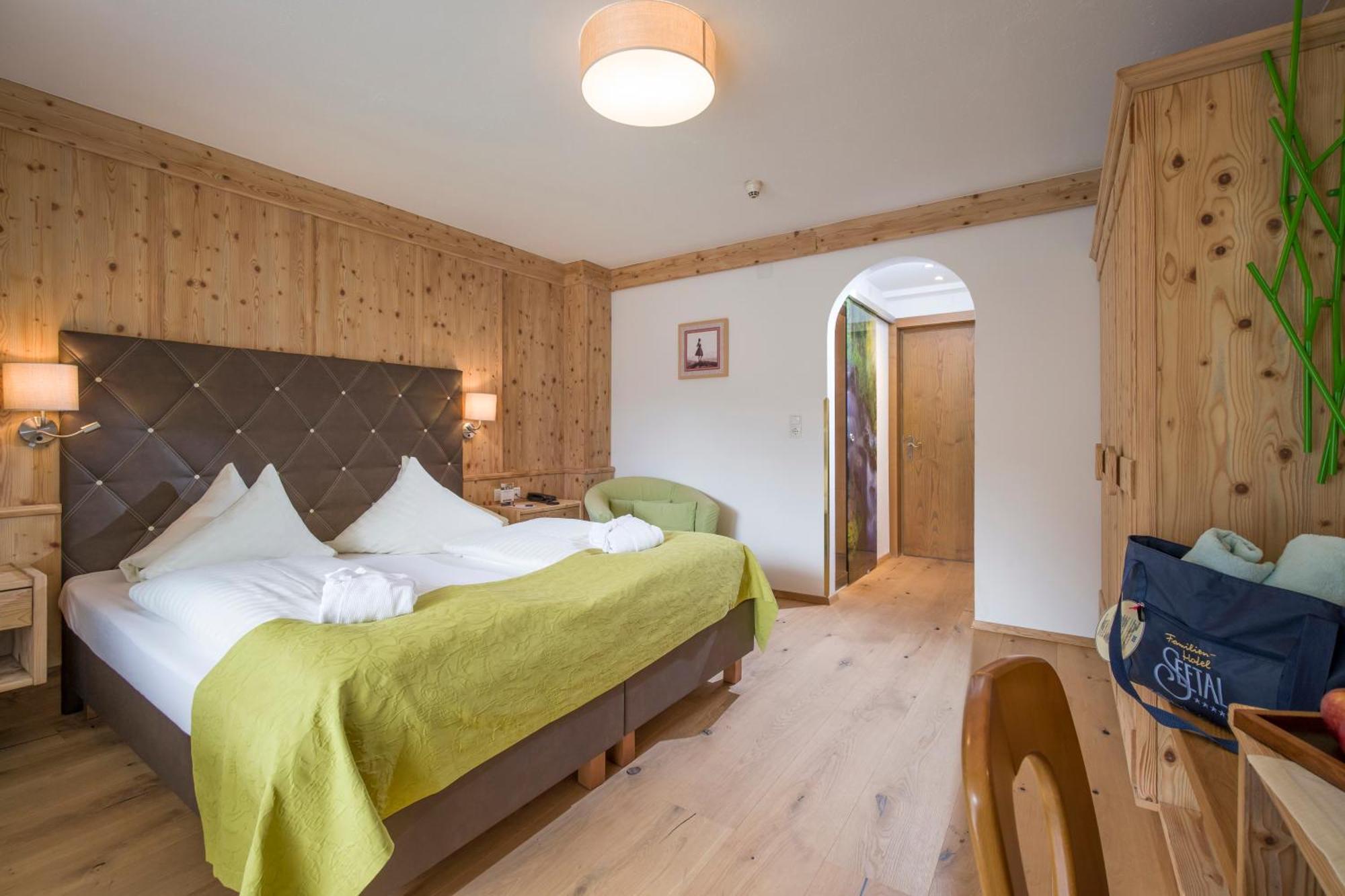 Alpin Family Resort Seetal Kaltenbach Dış mekan fotoğraf
