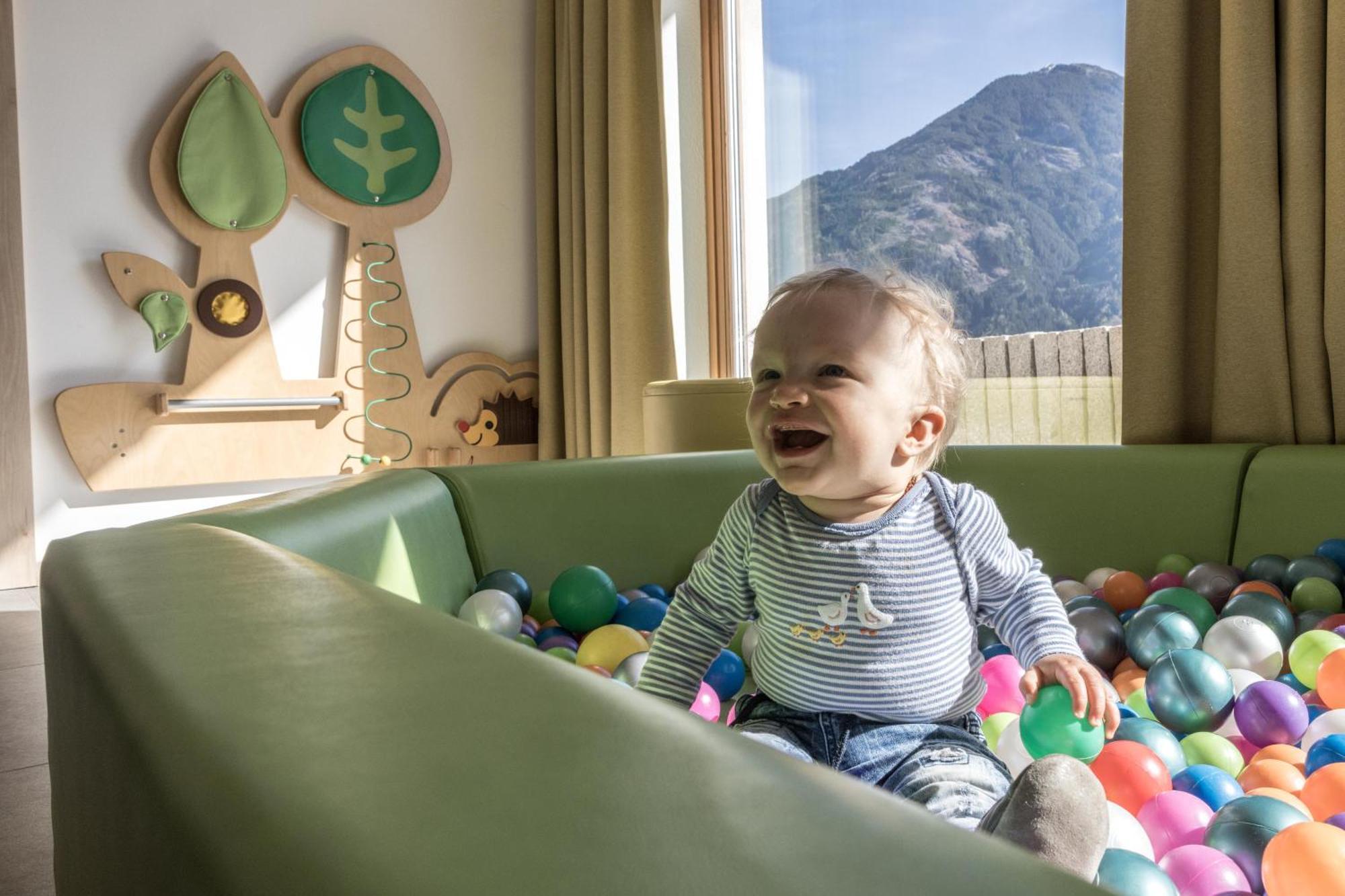 Alpin Family Resort Seetal Kaltenbach Dış mekan fotoğraf